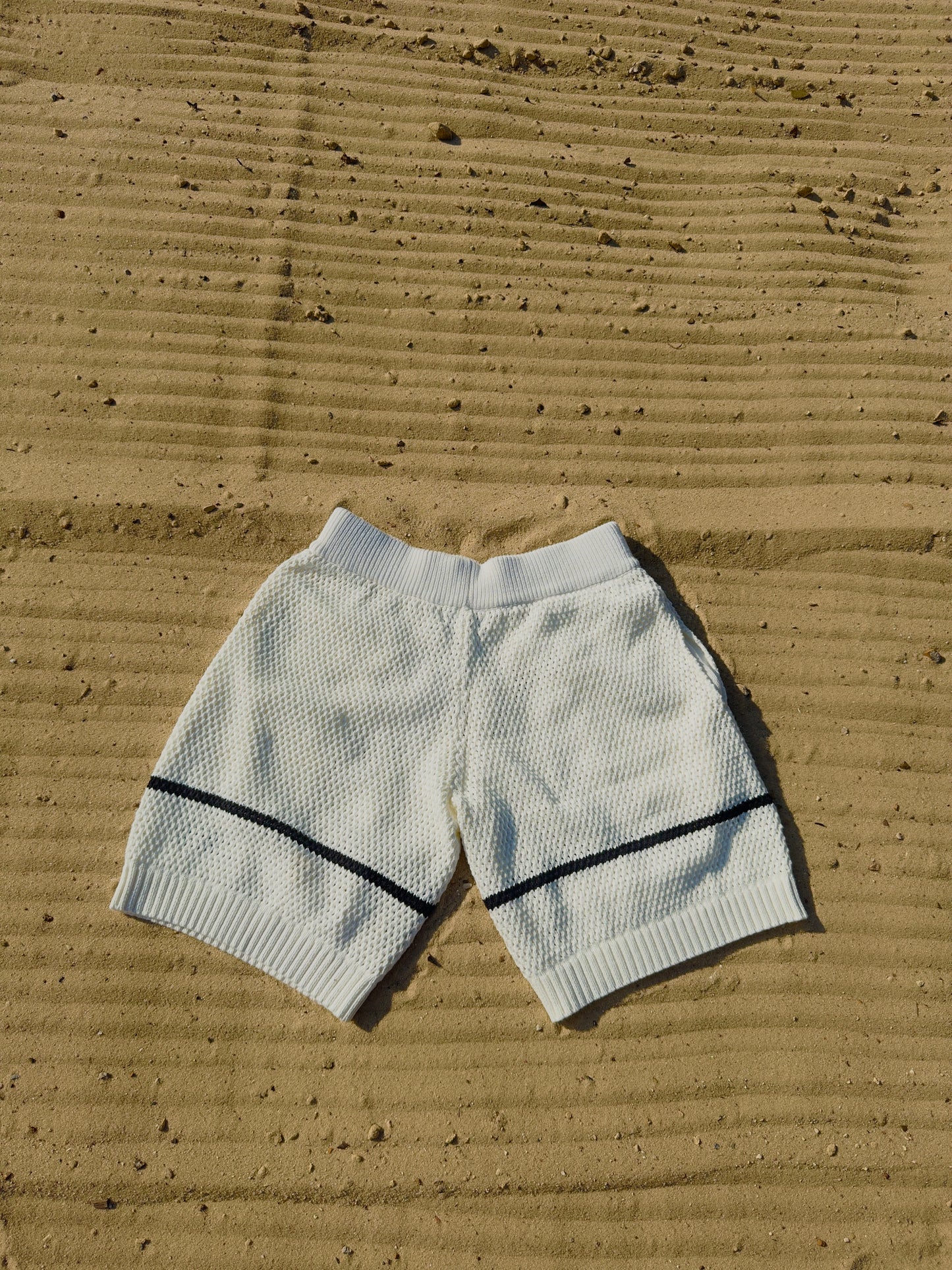 Ladies Noir vacation short